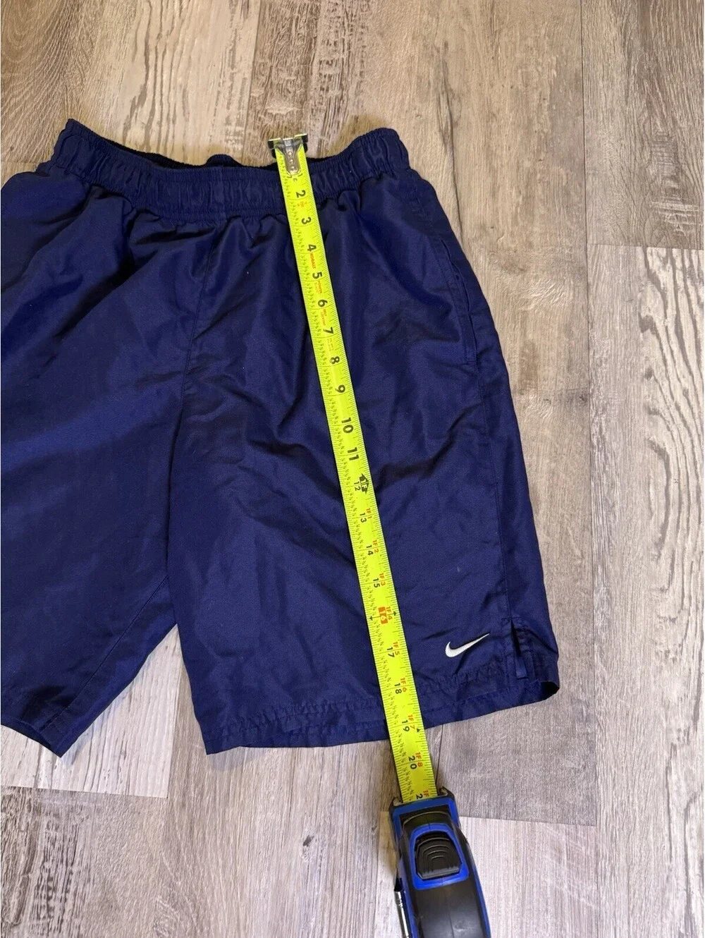 Nike missing drawstring